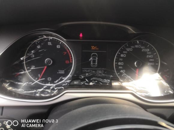 [上海·沪N] 二手奥迪奥迪A4L2013款 35 TFSI 自动标准型