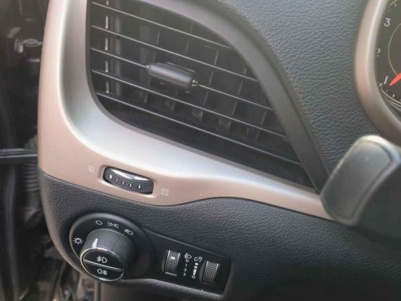 [台州·浙J] 二手Jeep自由光2017款 2.4L 领先智能版