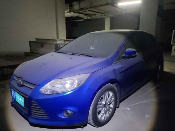 福特?？怂?012款 兩廂 1.6L 自動(dòng)舒適型「青島二手車」「天天拍車」