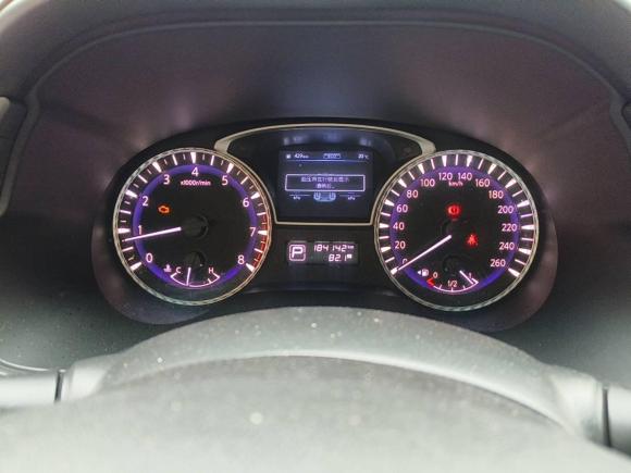 [上海·沪B] 二手英菲尼迪英菲尼迪QX602014款 3.5L 两驱卓越版