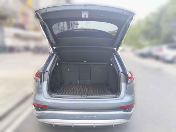 [南昌·赣A] 二手奥迪奥迪Q4 e-tron2023款 40 e-tron 创境版