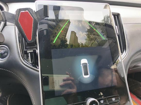 [上海·沪A] 二手飞凡汽车飞凡ER62021款 新动版 620km 智行版