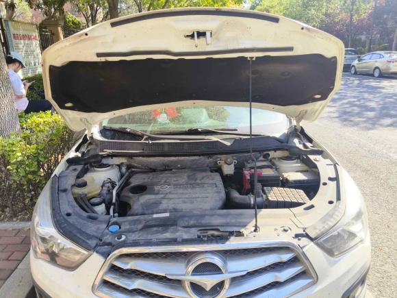 [青岛·鲁A] 二手海马海马S52015款 1.5T CVT旗舰型