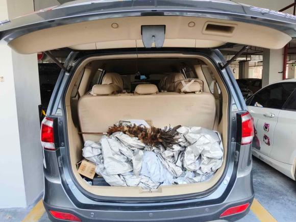 [佛山·粤E] 二手宝骏宝骏7302014款 1.8L 手动舒适型 7座