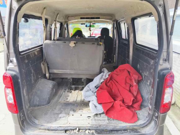 [成都·川A] 二手长安凯程长安睿行M702018款 1.5L舒适型CNG平顶背掀门DAM15DL