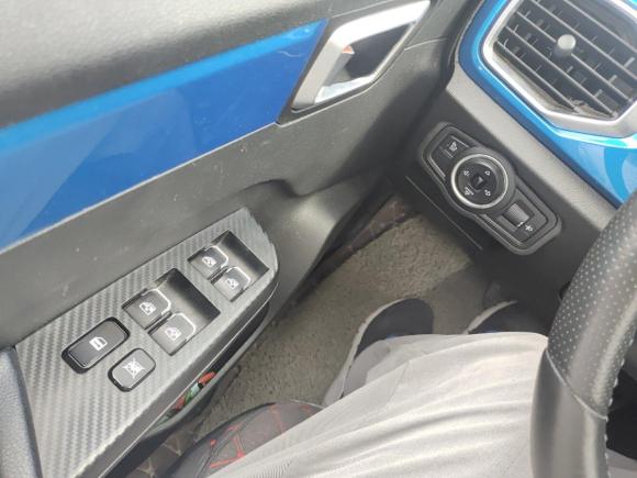 [上海·沪A] 二手北汽新能源北汽新能源EC32018款 灵动版