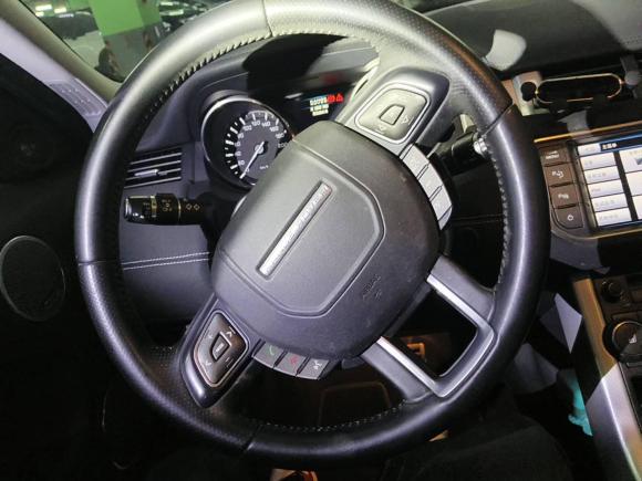 [上海·沪B] 二手路虎揽胜极光2013款 2.2T 5门柴油版