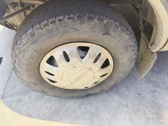 [宁波·浙B] 二手依维柯依维柯褒迪2012款 2.5T-A32 基本型