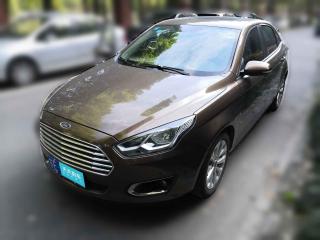 福特福睿斯2017款幸福版1.5L自动时尚型