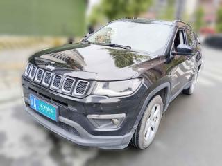 Jeep指南者2017款 200T 自动家享版