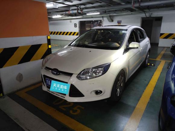 福特?？怂?012款 兩廂 1.6L 手動(dòng)風(fēng)尚型「成都二手車」「天天拍車」