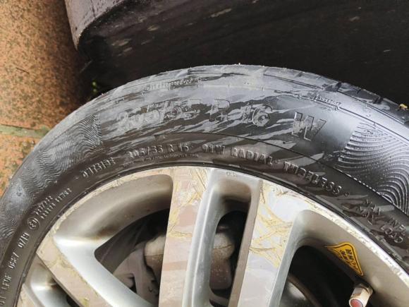 [无锡·苏B] 二手大众途安2011款 1.4T DSG智臻版7座