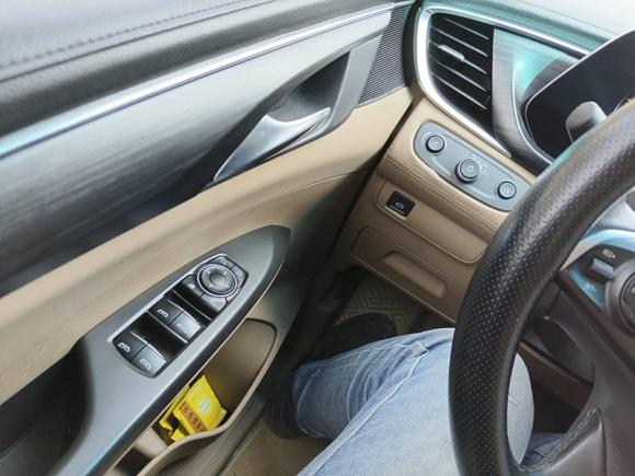 [南京·桂C] 二手别克别克GL82021款 ES陆尊 653T 豪华型