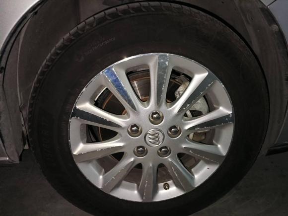 [济南·京N] 二手别克别克GL82011款 3.0L GT豪华商务豪雅版