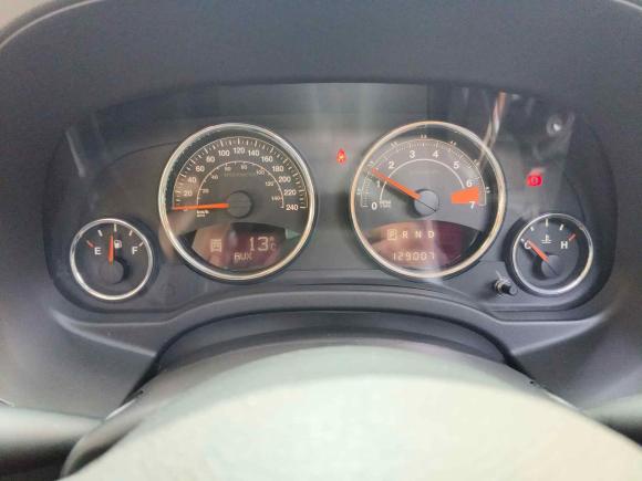 [南昌·赣A] 二手Jeep指南者2014款 2.0L 两驱豪华版