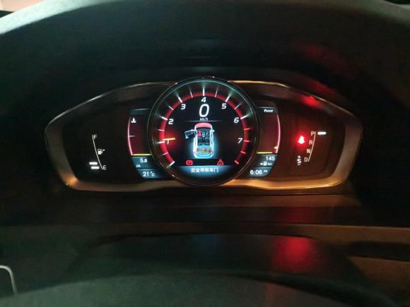 [济南·鲁A] 二手沃尔沃沃尔沃V602014款 改款 T5 智雅版