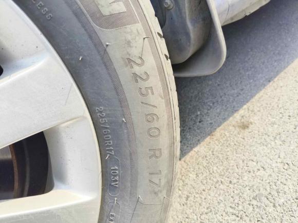 [湖州·浙E] 二手别克别克GL82014款 2.4L 经典版