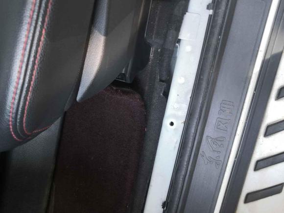 [佛山·鄂A] 二手东风风神东风风神AX72016款 2.0L 自动智逸型