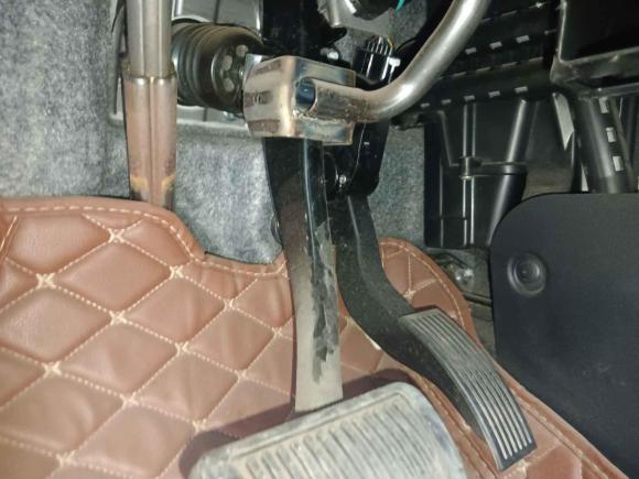 [济南·鲁A] 二手现代北京现代ix252015款 1.6L 自动两驱时尚型GS