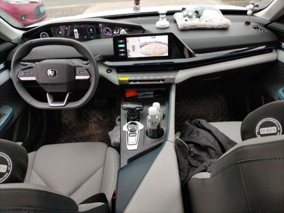 [南京·苏A] 二手长安长安UNI-V 智电iDD2023款 智电iDD 1.5T 113km智酷型