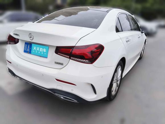 [西安·陕A] 二手奔驰奔驰A级2021款 A 200 L 运动轿车动感型