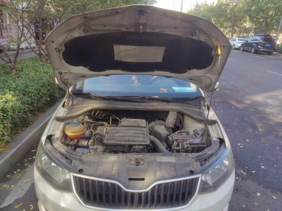 [济南·鲁A] 二手斯柯达晶锐2016款 1.4L 自动车享版