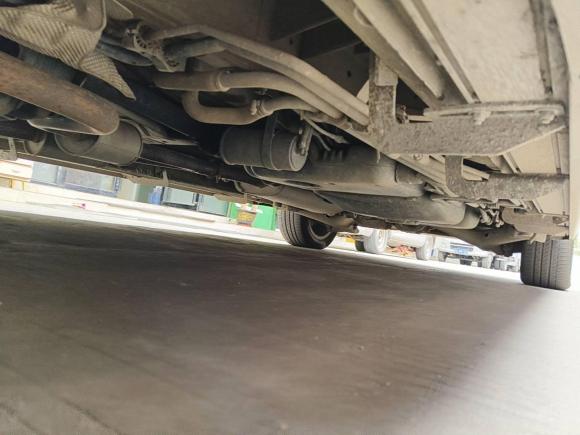 [广州·粤A] 二手奔驰威霆2013款 3.0L 精英版