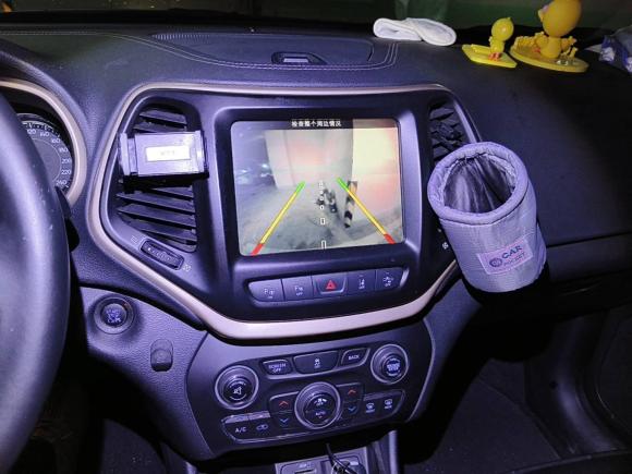 [深圳·粤B] 二手Jeep自由光2014款 2.4L 豪华版