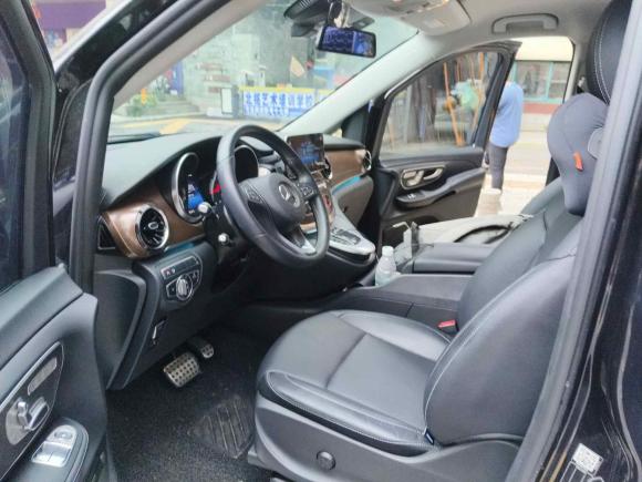 [武汉·鄂A] 二手奔驰奔驰V级2020款 V 260 L 长轴距豪华版