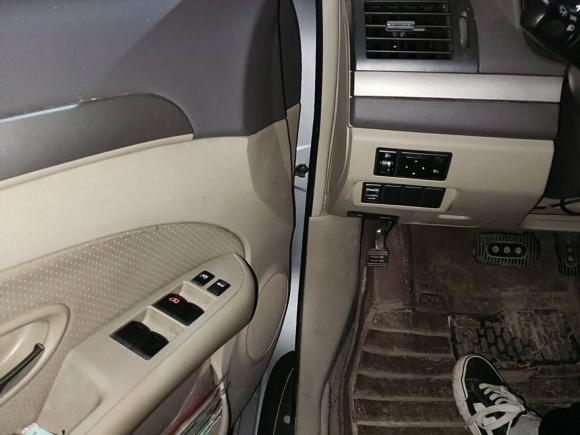 [武汉·鄂A] 二手东风风神东风风神A602014款 1.6L 自动尊贵型