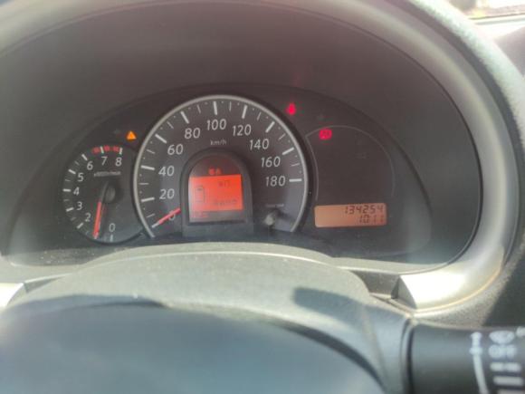 [上海·沪C] 二手日产玛驰2010款 1.5L 手动易炫版