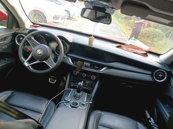 [苏州·苏U] 二手阿尔法·罗密欧Stelvio斯坦维2017款 2.0T 200HP 精英版