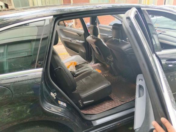 [上海·沪C] 二手奔驰奔驰R级2014款 R 320 4MATIC 商务型