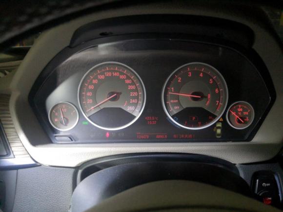 [上海·沪A] 二手宝马宝马3系2013款 320Li 风尚设计套装