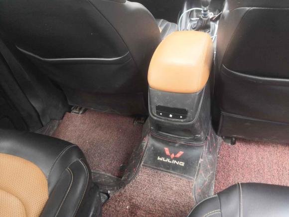 [嘉兴·贵F] 二手五菱汽车五菱宏光S32018款 1.5L 手动豪华型 国V