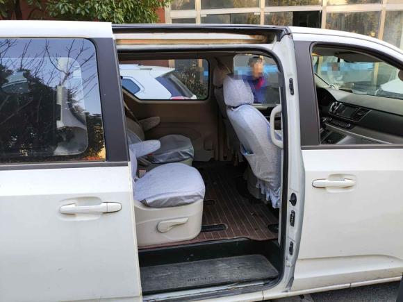 [上海·沪B] 二手上汽大通MAXUS上汽大通MAXUS G102014款 2.0T 自动精英版