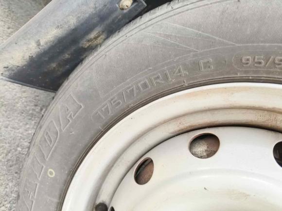 [佛山·粤E] 二手金杯新海狮X30L2021款 1.5L财富无空调版厢货国VI SWC15M