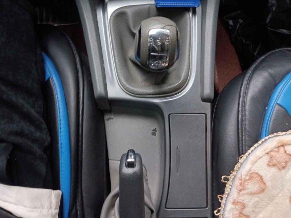 [南京·苏A] 二手雪铁龙雪铁龙C4L2013款 1.6L 手动劲享版