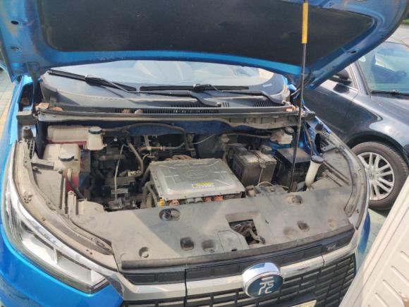 [苏州·苏E] 二手比亚迪元新能源2018款 EV360 智联炫酷型