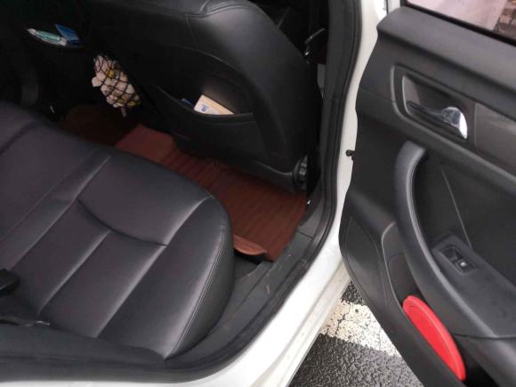 [常州·苏D] 二手荣威荣威3602017款 1.5L 自动豪华版