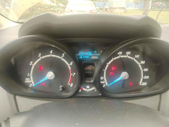 [武汉·鄂A] 二手福特嘉年华2013款 两厢 1.5L 手动风尚型