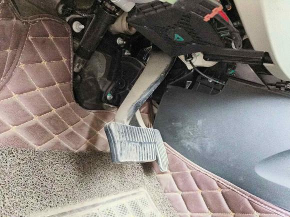 [济南·鲁A] 二手别克阅朗2018款 15T 双离合精英型