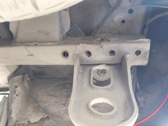 [成都·川F] 二手江铃驭胜S3502014款 2.4T 自动两驱柴油豪华天窗版5座