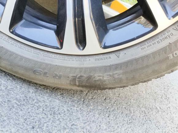 [无锡·苏B] 二手魏牌魏牌 VV62021款 2.0T 两驱智享+