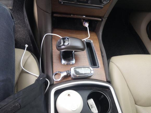 [杭州·浙B] 二手克莱斯勒克莱斯勒300C2014款 3.0L 卓越版