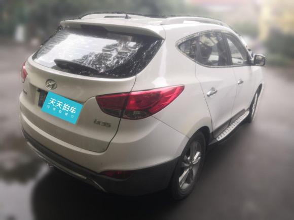 [上海·沪C] 二手现代北京现代ix352012款 2.0L 自动两驱精英版GLS