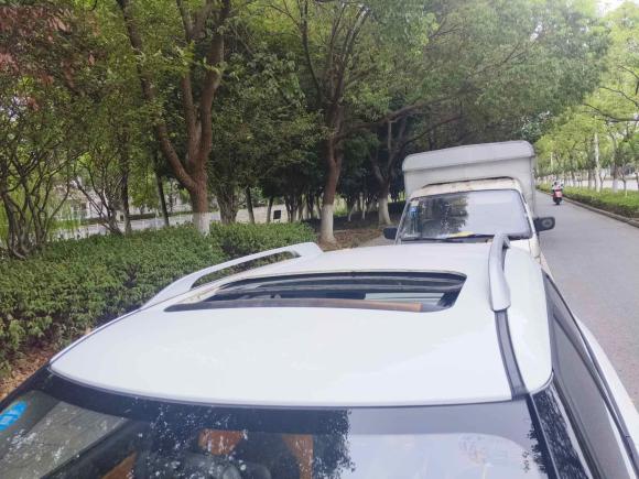 [苏州·苏E] 二手名爵名爵3SW2015款 1.5L AMT精英型