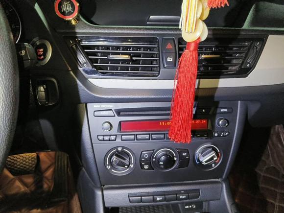 [成都·川A] 二手宝马宝马X12014款 sDrive18i 时尚型