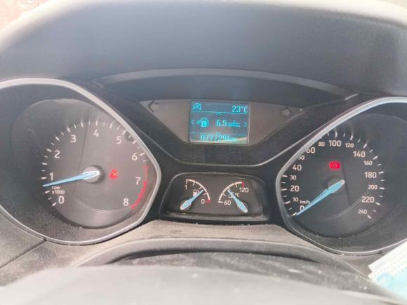 [苏州·甘A] 二手福特福克斯2018款 两厢经典 EcoBoost 125 手动超能风尚型智行版