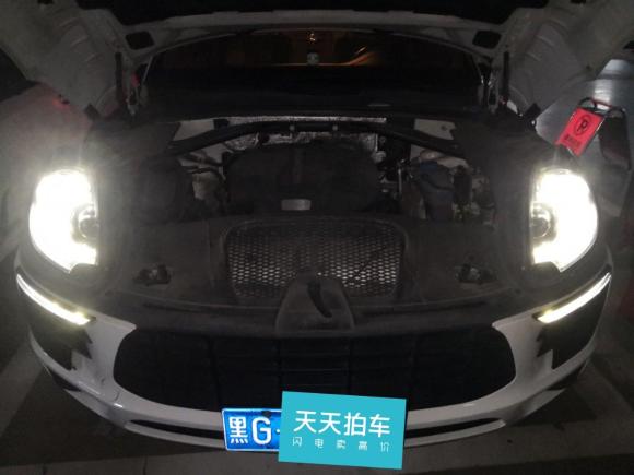 [北京·黑G] 二手保时捷Macan2014款 Macan 2.0T